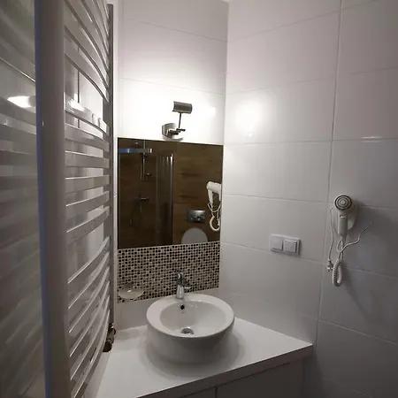 Ponikiewka Πανσιόν Międzybrodzie Bialskie