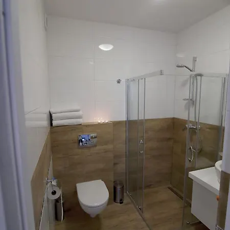 Ponikiewka Gasthuis Międzybrodzie Bialskie